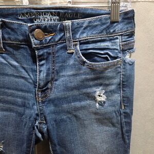 American Eagle Super Stretch Jegging Womens 2 Regular Distressed Skinny Jeans